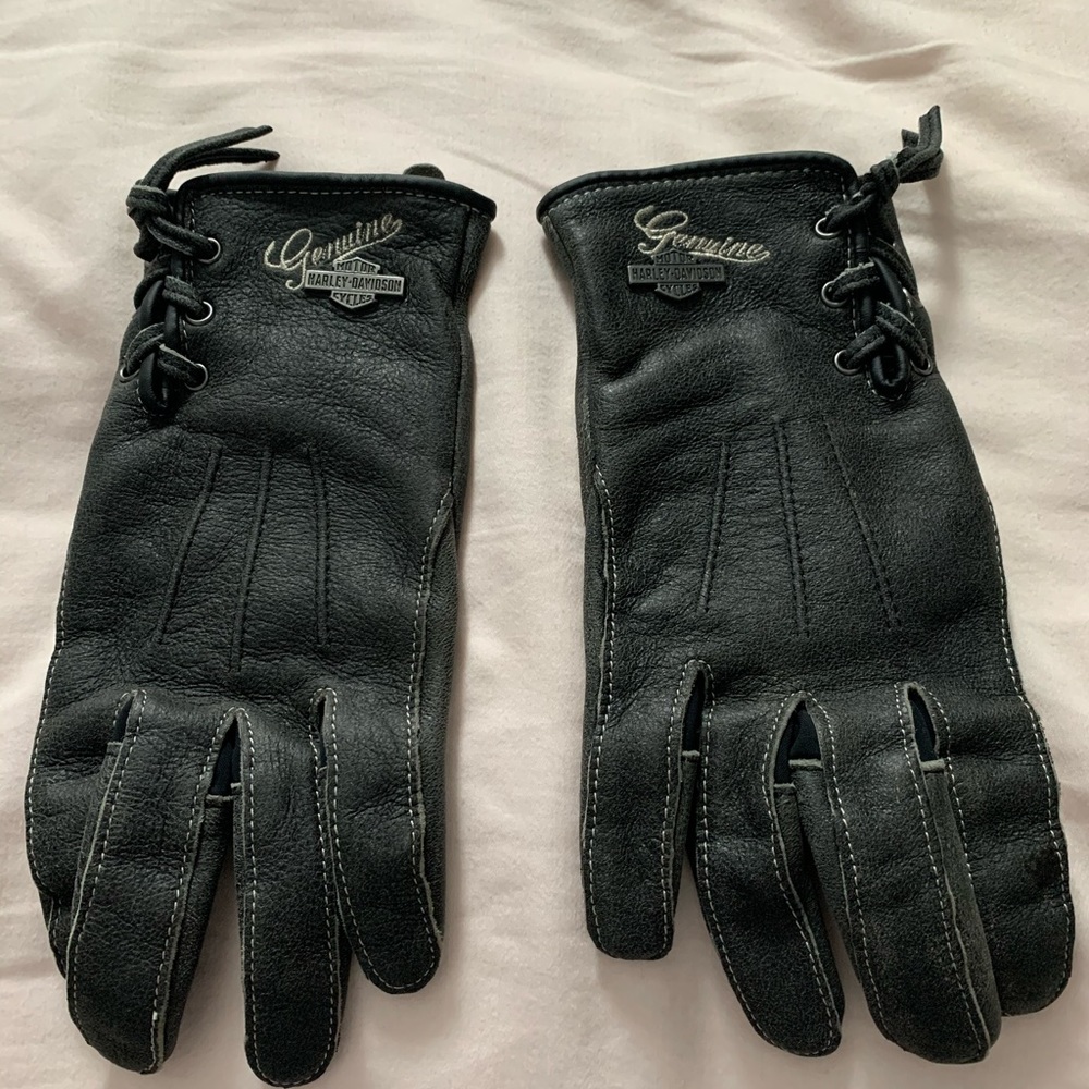 Harley Davidson leather gloves M. Brand new.